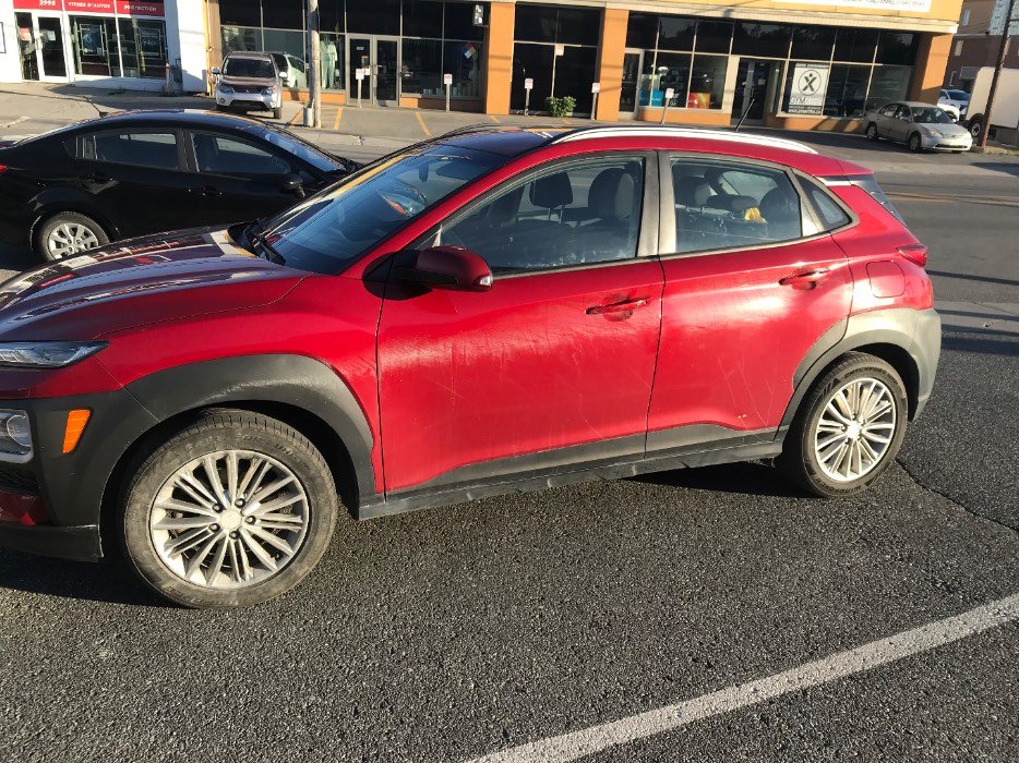 Hyundai KONA  2020 à Saint-Hyacinthe, Québec - 1 - w1024h768px