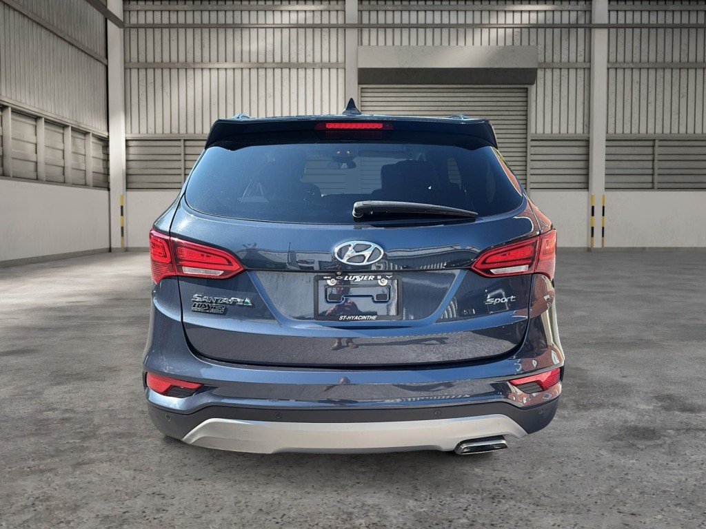 Hyundai SANTA FE  2018 à Saint-Hyacinthe, Québec - 3 - w1024h768px