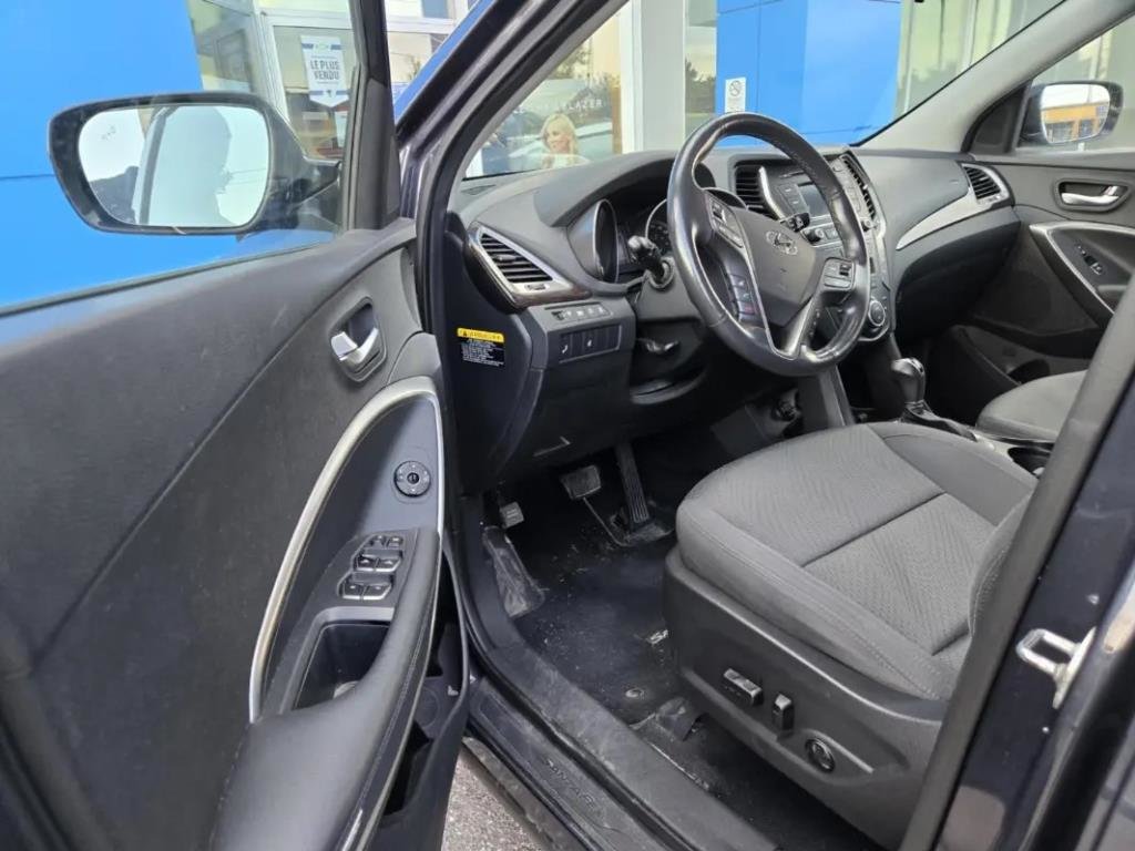 Hyundai Santa Fe  2018 à Saint-Hyacinthe, Québec - 6 - w1024h768px