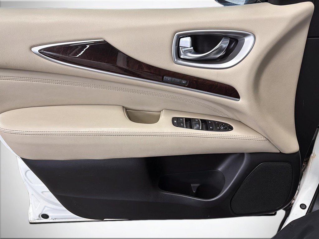 Infiniti QX60  2016 à Saint-Hyacinthe, Québec - 11 - w1024h768px