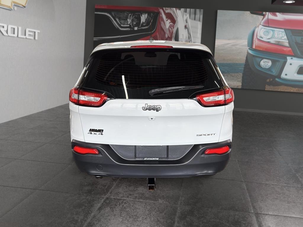 Jeep Cherokee  2014 à Saint-Hyacinthe, Québec - 3 - w1024h768px