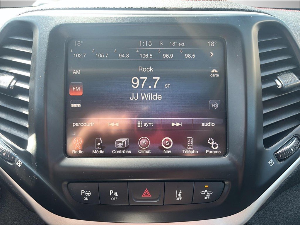 2014 Jeep CHEROKEE in Saint-Hyacinthe, Quebec - 13 - w1024h768px