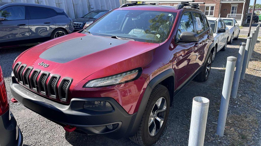 2014 Jeep Cherokee in Saint-Hyacinthe, Quebec - 1 - w1024h768px