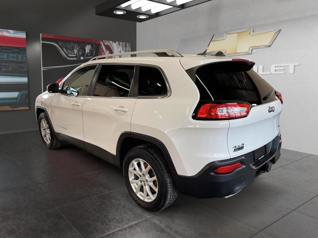 2015 Jeep Cherokee in Saint-Hyacinthe, Quebec - 6 - w1024h768px