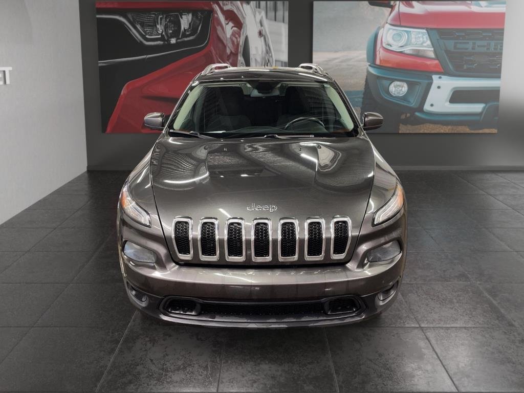 Jeep Cherokee  2015 à Saint-Hyacinthe, Québec - 2 - w1024h768px