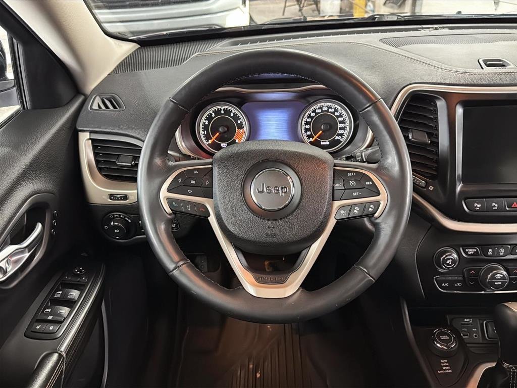 Jeep Cherokee  2015 à Saint-Hyacinthe, Québec - 12 - w1024h768px