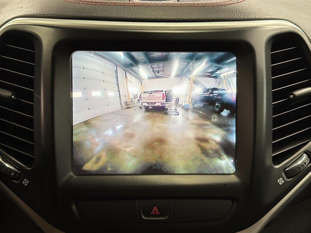 Jeep CHEROKEE  2016 à Saint-Hyacinthe, Québec - 16 - w1024h768px