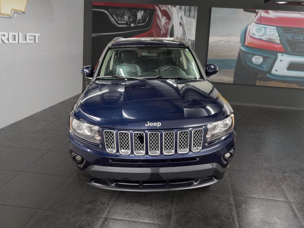 Jeep Compass  2015 à Saint-Hyacinthe, Québec - 2 - w1024h768px