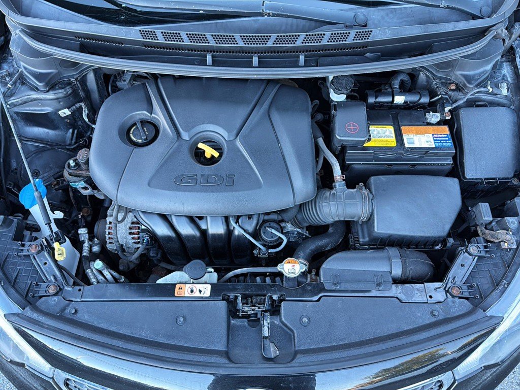 Kia FORTE  2016 à Saint-Hyacinthe, Québec - 8 - w1024h768px