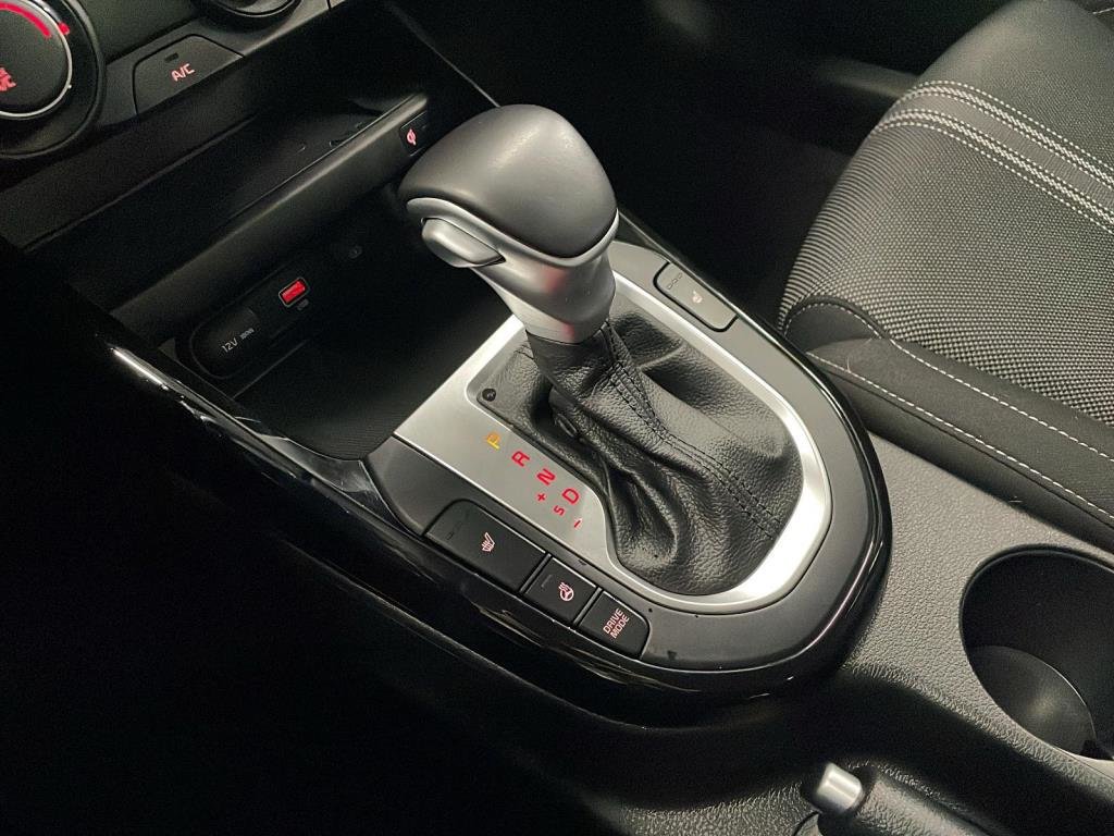 2022 Kia Forte in Saint-Hyacinthe, Quebec - 15 - w1024h768px