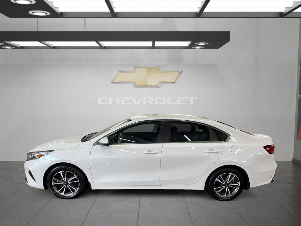 2022 Kia Forte in Saint-Hyacinthe, Quebec - 5 - w1024h768px