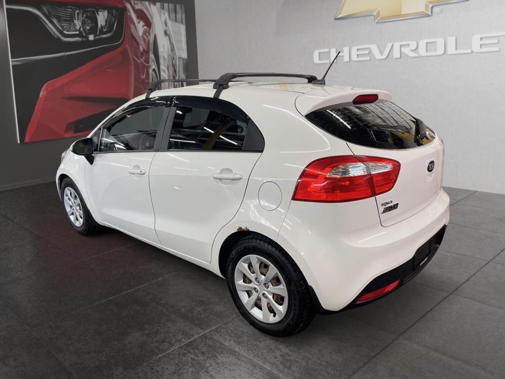 Kia Rio  2013 à Saint-Hyacinthe, Québec - 5 - w1024h768px