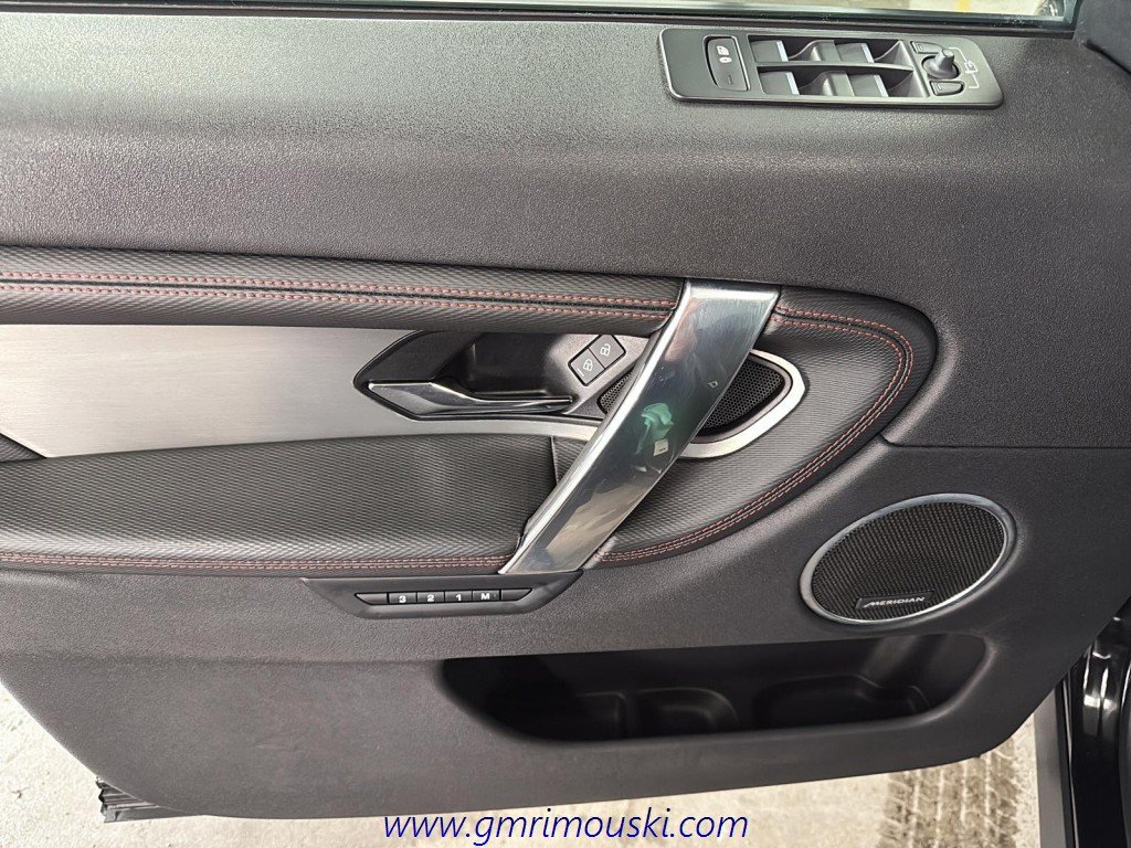 Land Rover DISCOVERY  2023 à Saint-Hyacinthe, Québec - 11 - w1024h768px