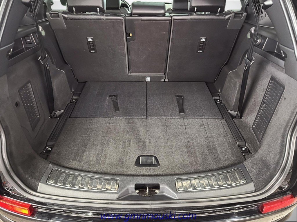 Land Rover DISCOVERY  2023 à Saint-Hyacinthe, Québec - 6 - w1024h768px