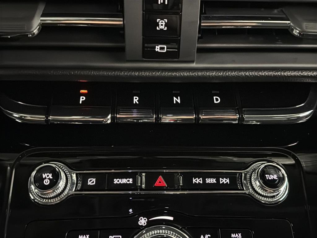 2022 Lincoln CORSAIR in Saint-Hyacinthe, Quebec - 16 - w1024h768px