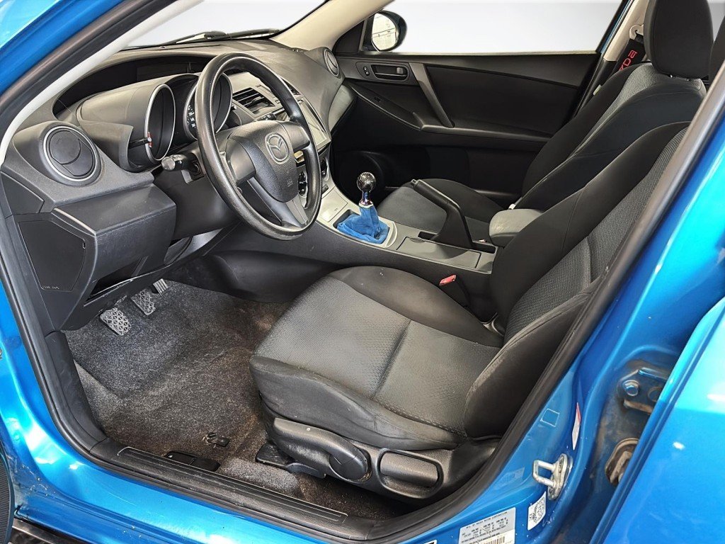 Mazda 3  2010 à Saint-Hyacinthe, Québec - 8 - w1024h768px