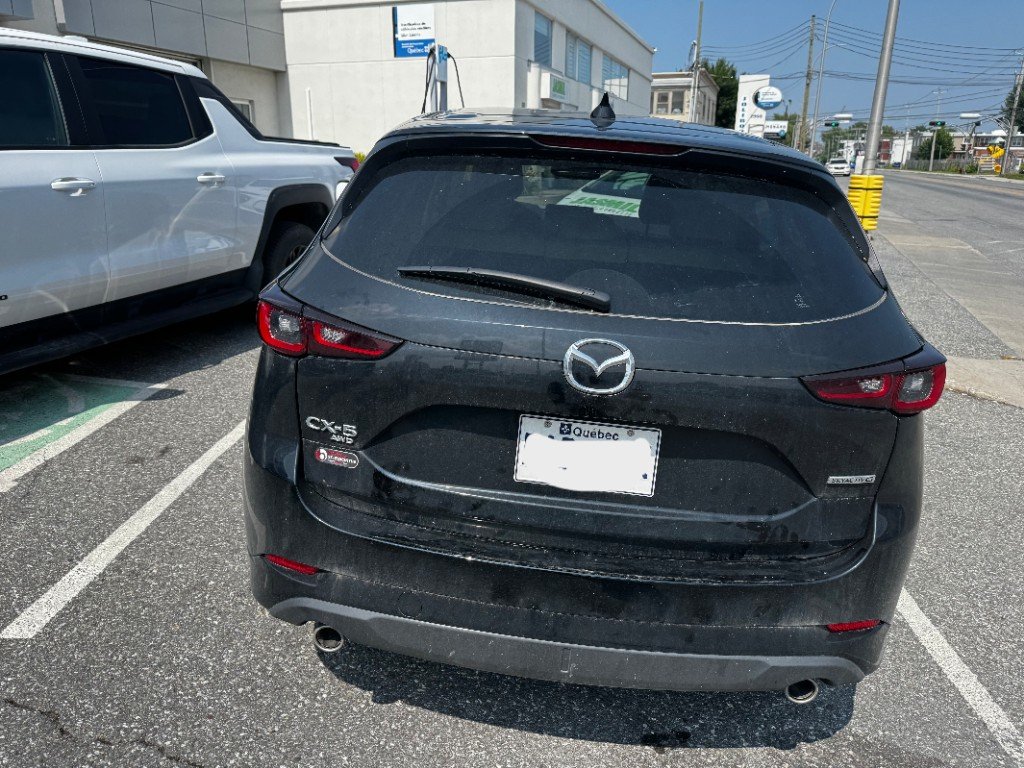 Mazda CX-5  2025 à Saint-Hyacinthe, Québec - 2 - w1024h768px