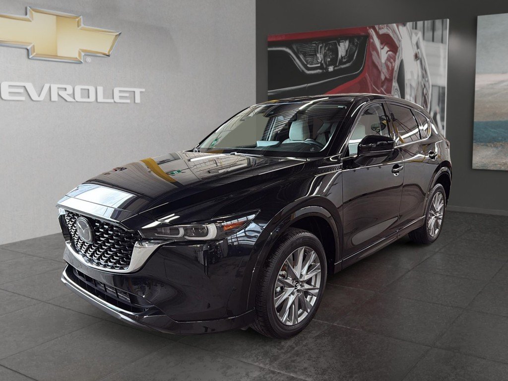 2025 Mazda CX-5 in Saint-Hyacinthe, Quebec - 1 - w1024h768px