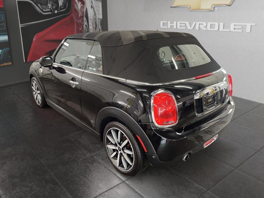 2017 MINI Cooper in Saint-Hyacinthe, Quebec - 8 - w1024h768px