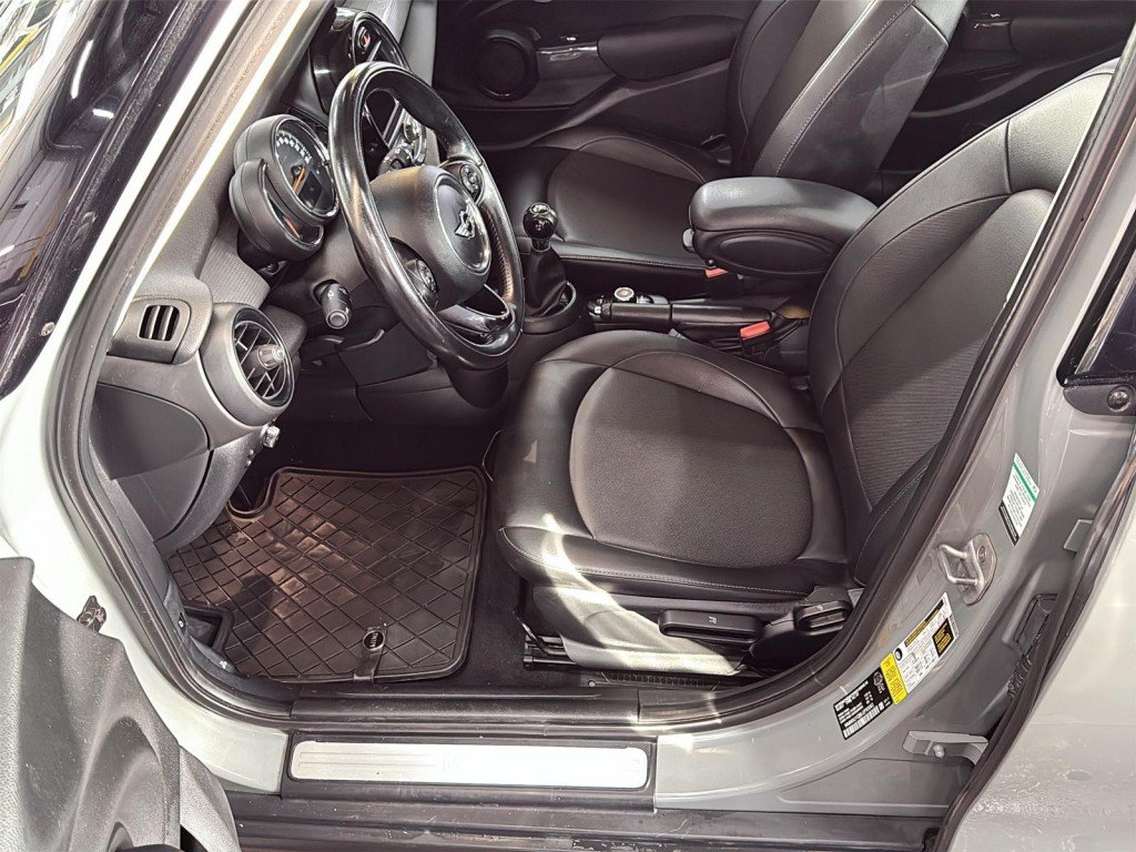 MINI COOPER  2018 à Saint-Hyacinthe, Québec - 8 - w1024h768px