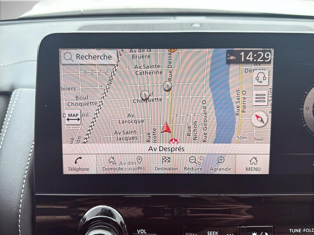 Nissan Armada  2023 à Saint-Hyacinthe, Québec - 19 - w1024h768px