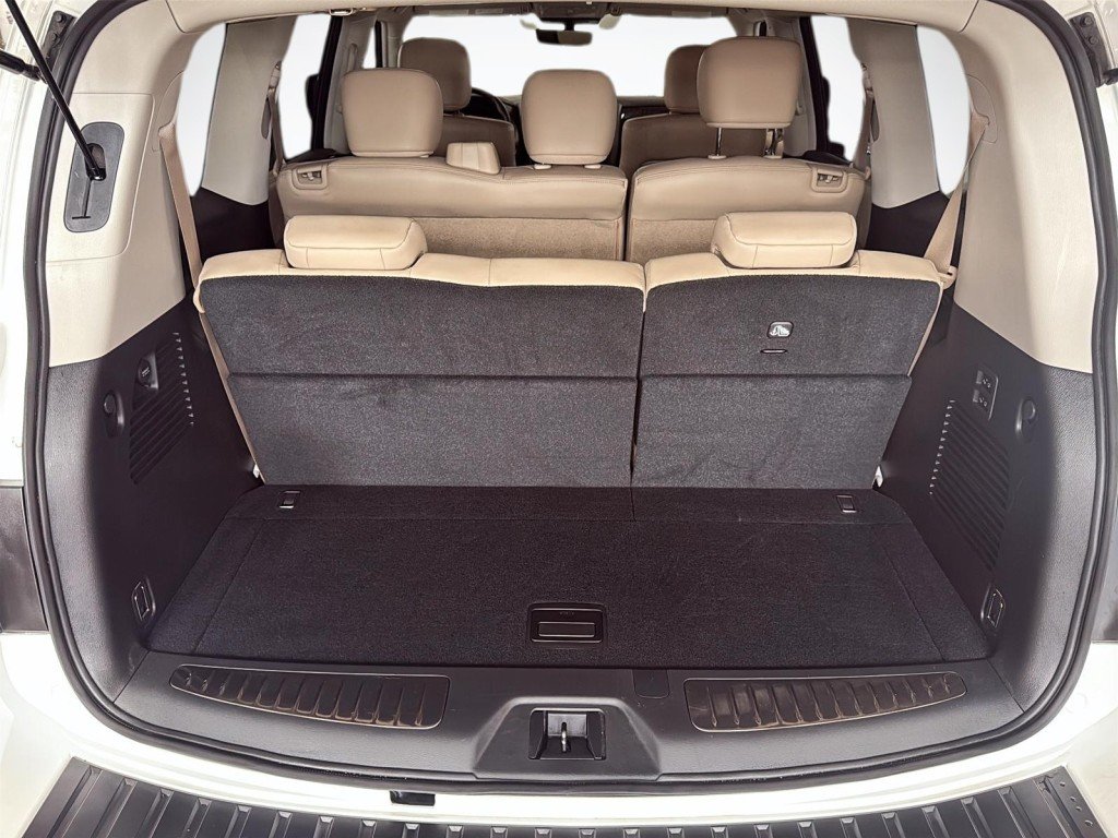Nissan Armada  2023 à Saint-Hyacinthe, Québec - 6 - w1024h768px