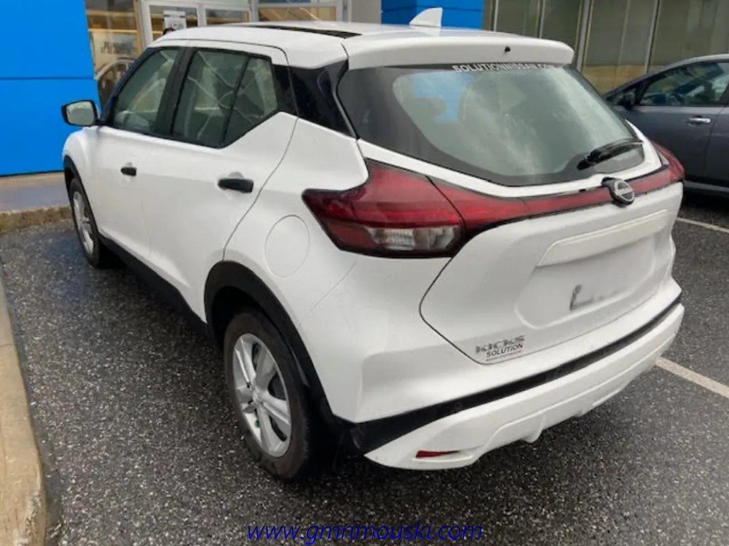 2023 Nissan KICKS in Saint-Hyacinthe, Quebec - 2 - w1024h768px