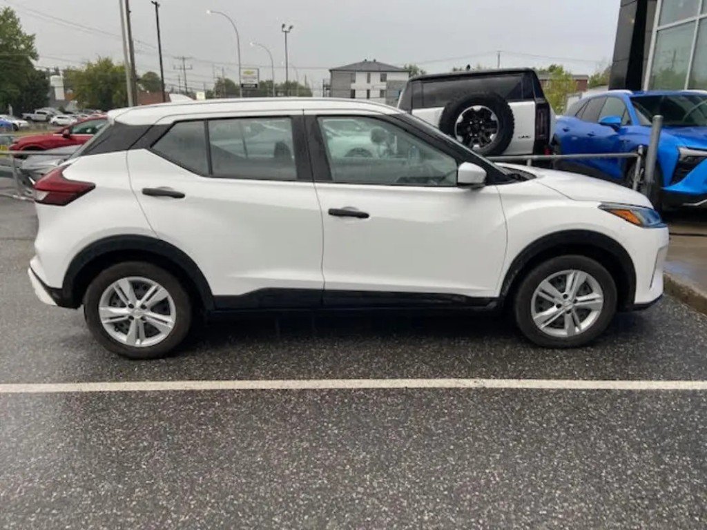 2023 Nissan KICKS in Saint-Hyacinthe, Quebec - 5 - w1024h768px