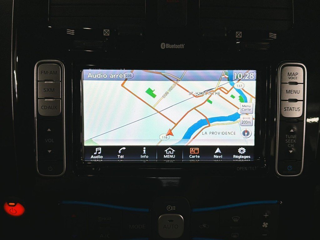 Nissan LEAF  2017 à Saint-Hyacinthe, Québec - 17 - w1024h768px