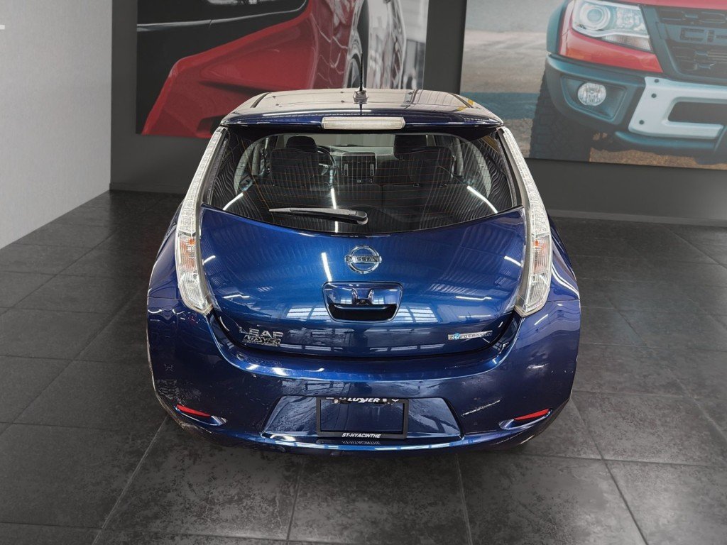 Nissan LEAF  2017 à Saint-Hyacinthe, Québec - 3 - w1024h768px