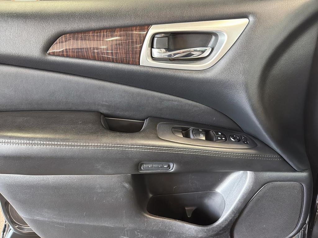 Nissan Pathfinder  2014 à Saint-Hyacinthe, Québec - 11 - w1024h768px