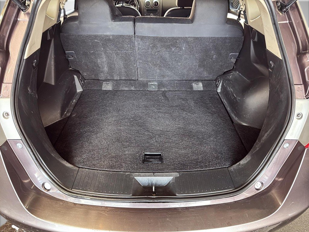 2010 Nissan Rogue in Saint-Hyacinthe, Quebec - 6 - w1024h768px