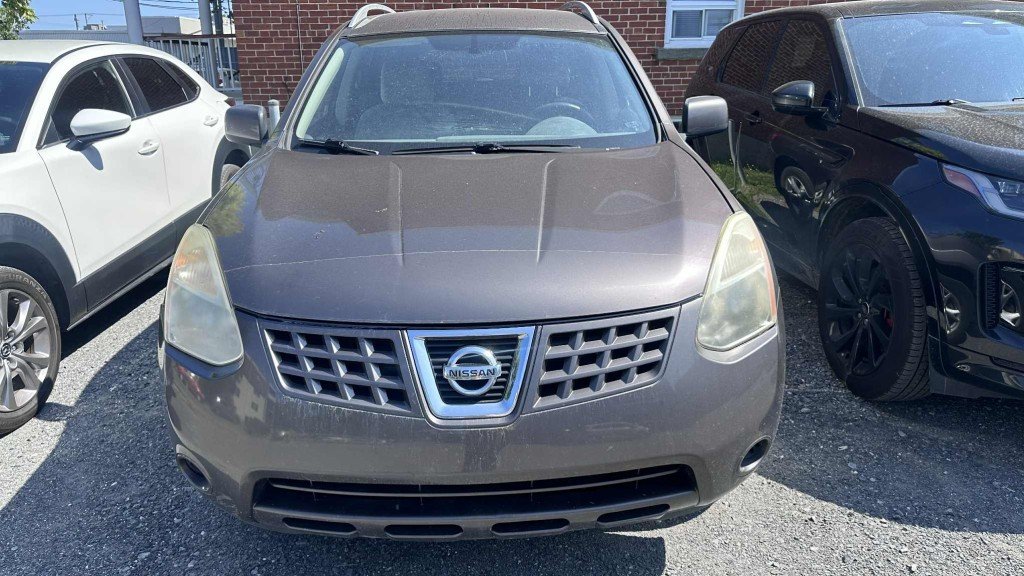2010 Nissan Rogue in Saint-Hyacinthe, Quebec - 6 - w1024h768px