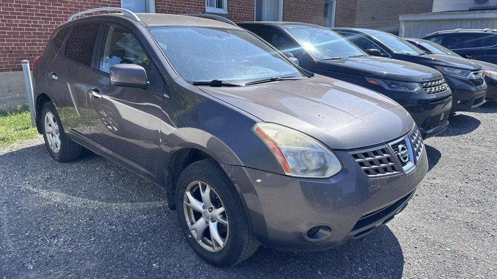 2010 Nissan Rogue in Saint-Hyacinthe, Quebec - 5 - w1024h768px
