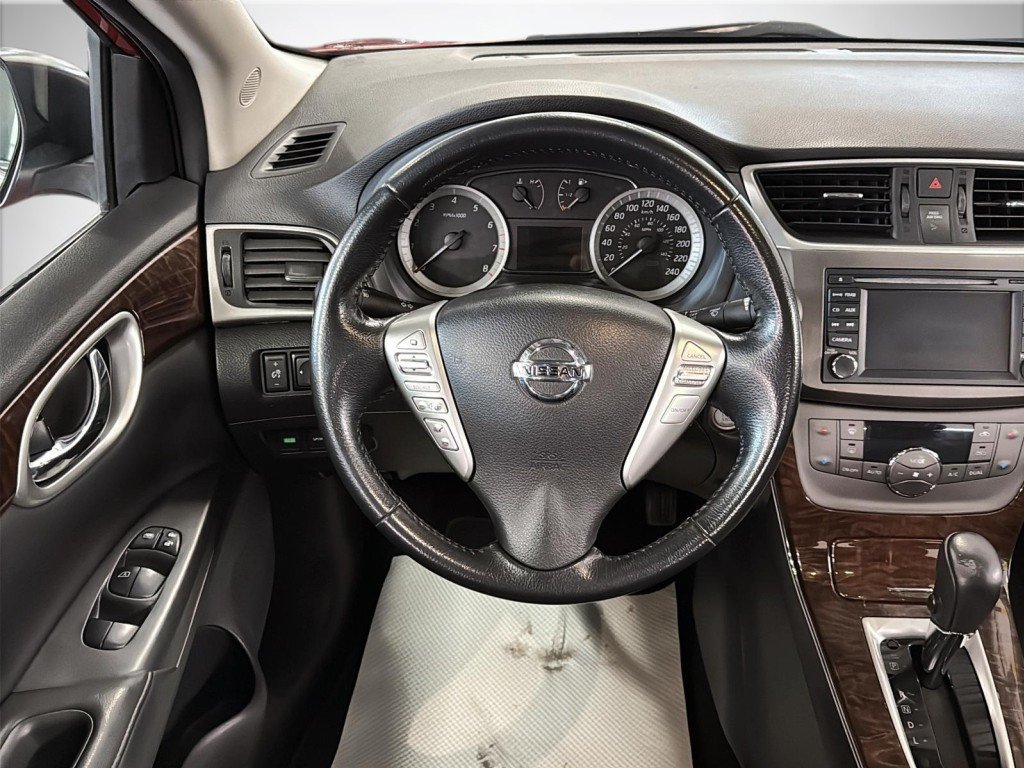 Nissan SENTRA  2013 à Saint-Hyacinthe, Québec - 11 - w1024h768px