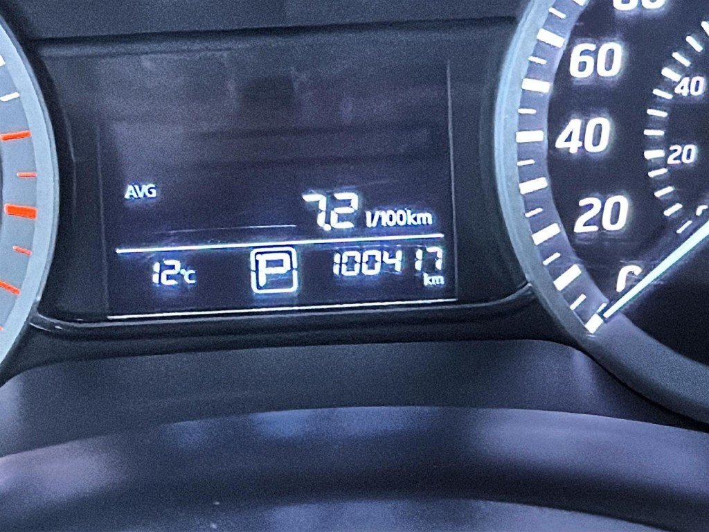 Nissan SENTRA  2013 à Saint-Hyacinthe, Québec - 12 - w1024h768px