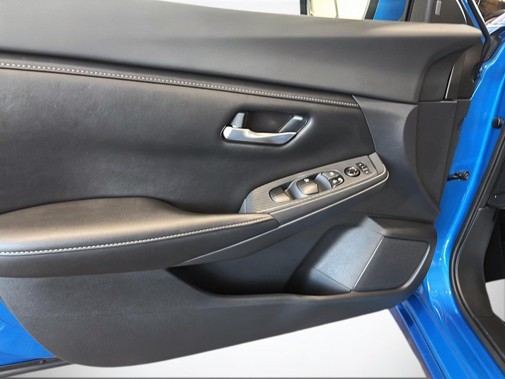 Nissan SENTRA  2022 à Saint-Hyacinthe, Québec - 9 - w1024h768px