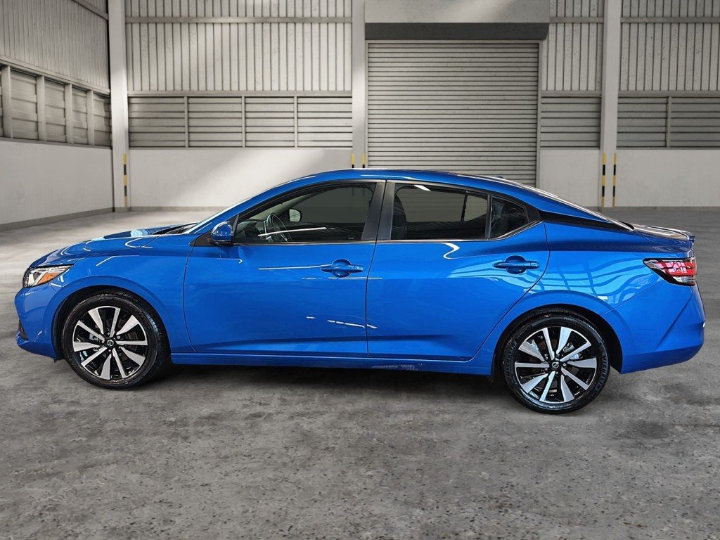 Nissan SENTRA  2022 à Saint-Hyacinthe, Québec - 5 - w1024h768px