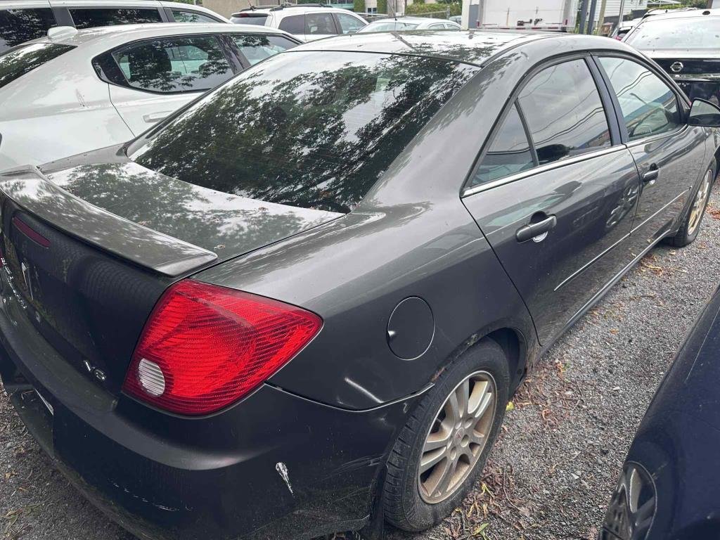 Pontiac G6  2006 à Saint-Hyacinthe, Québec - 3 - w1024h768px