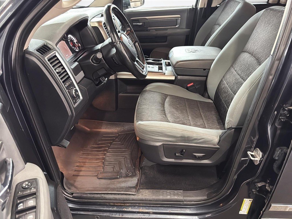 Ram 1500  2013 à Saint-Hyacinthe, Québec - 8 - w1024h768px