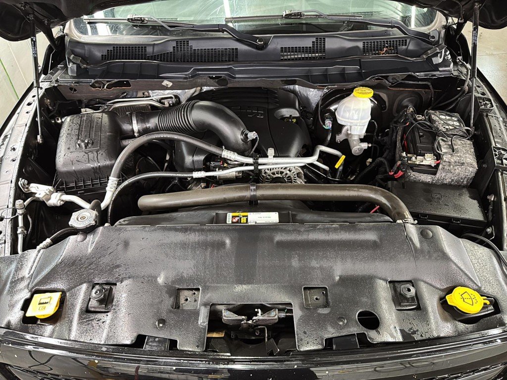 Ram 1500  2019 à Saint-Hyacinthe, Québec - 7 - w1024h768px