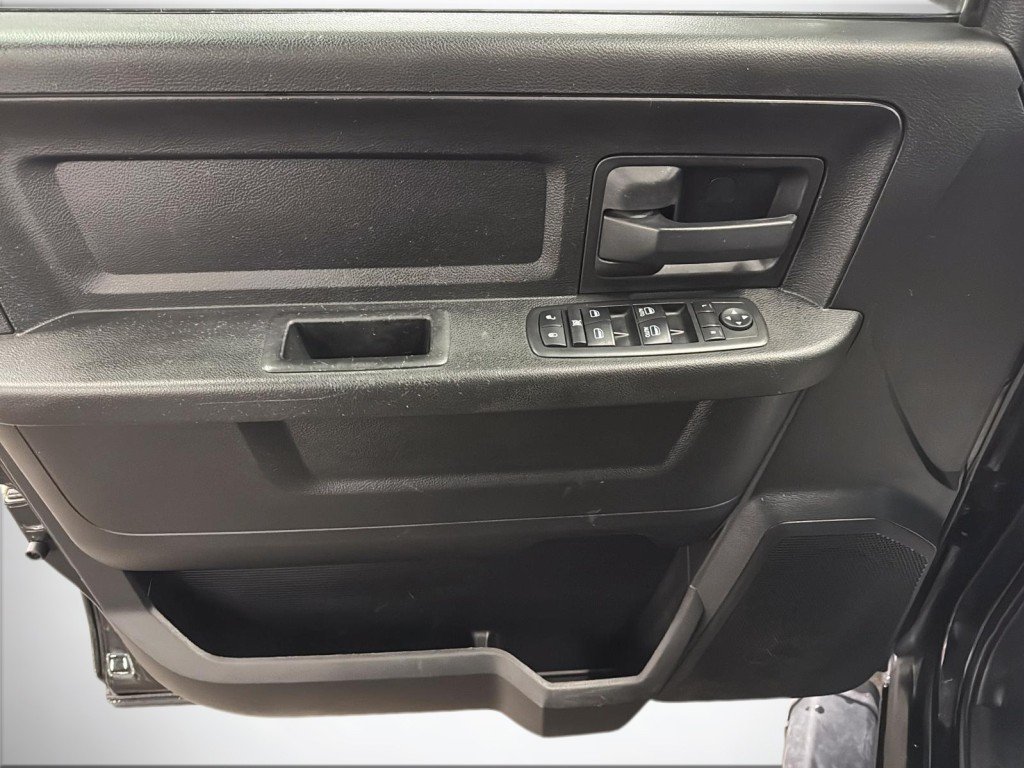 Ram 1500  2019 à Saint-Hyacinthe, Québec - 10 - w1024h768px