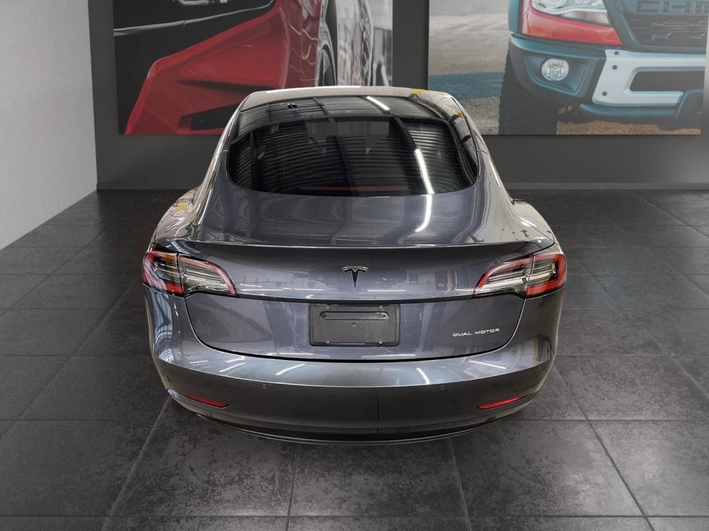 2021 Tesla MODEL 3 in Saint-Hyacinthe, Quebec - 3 - w1024h768px