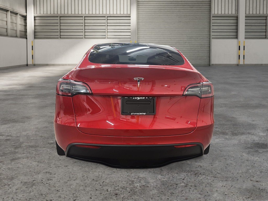 2023 Tesla MODEL Y in Saint-Hyacinthe, Quebec - 3 - w1024h768px