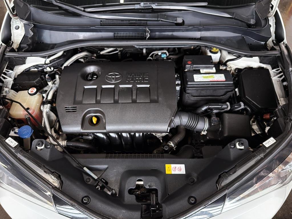 Toyota C-HR  2019 à Saint-Hyacinthe, Québec - 8 - w1024h768px