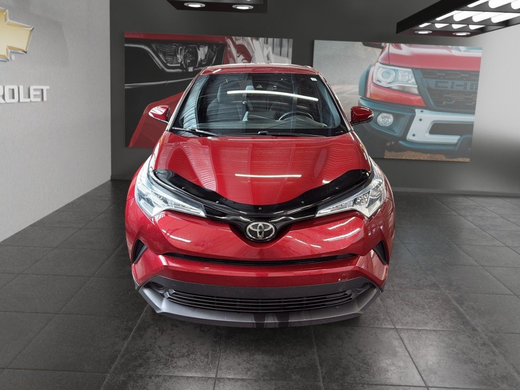 Toyota C-HR  2019 à Saint-Hyacinthe, Québec - 2 - w1024h768px