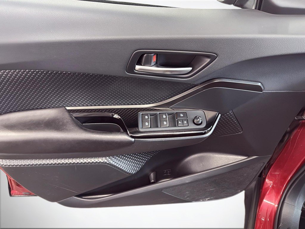 Toyota C-HR  2019 à Saint-Hyacinthe, Québec - 11 - w1024h768px