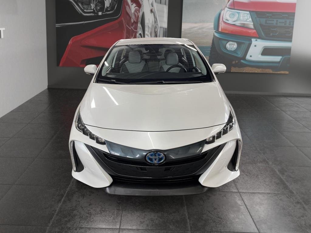 Toyota PRIUS PRIME  2021 à Saint-Hyacinthe, Québec - 2 - w1024h768px