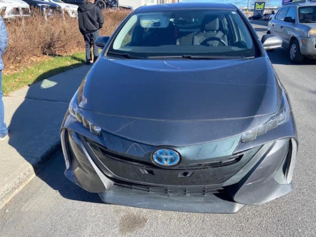 2022 Toyota PRIUS PRIME in Saint-Hyacinthe, Quebec - 2 - w1024h768px