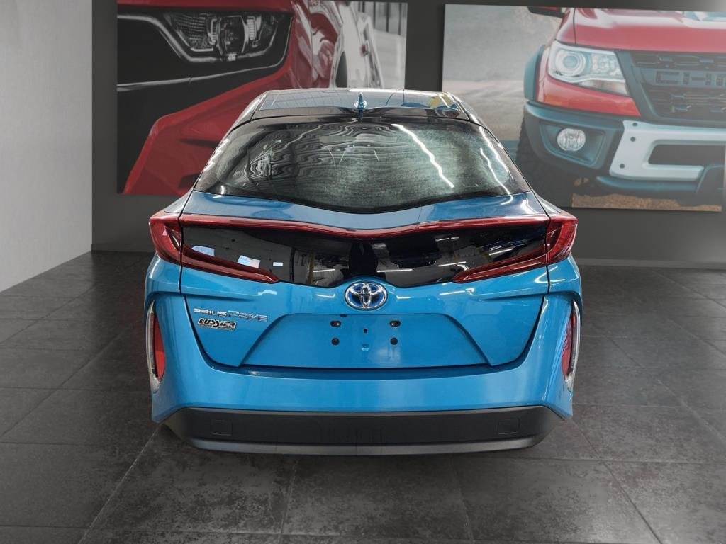 2018 Toyota Prius in Saint-Hyacinthe, Quebec - 3 - w1024h768px